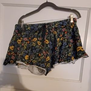 Comfy Floral Shorts